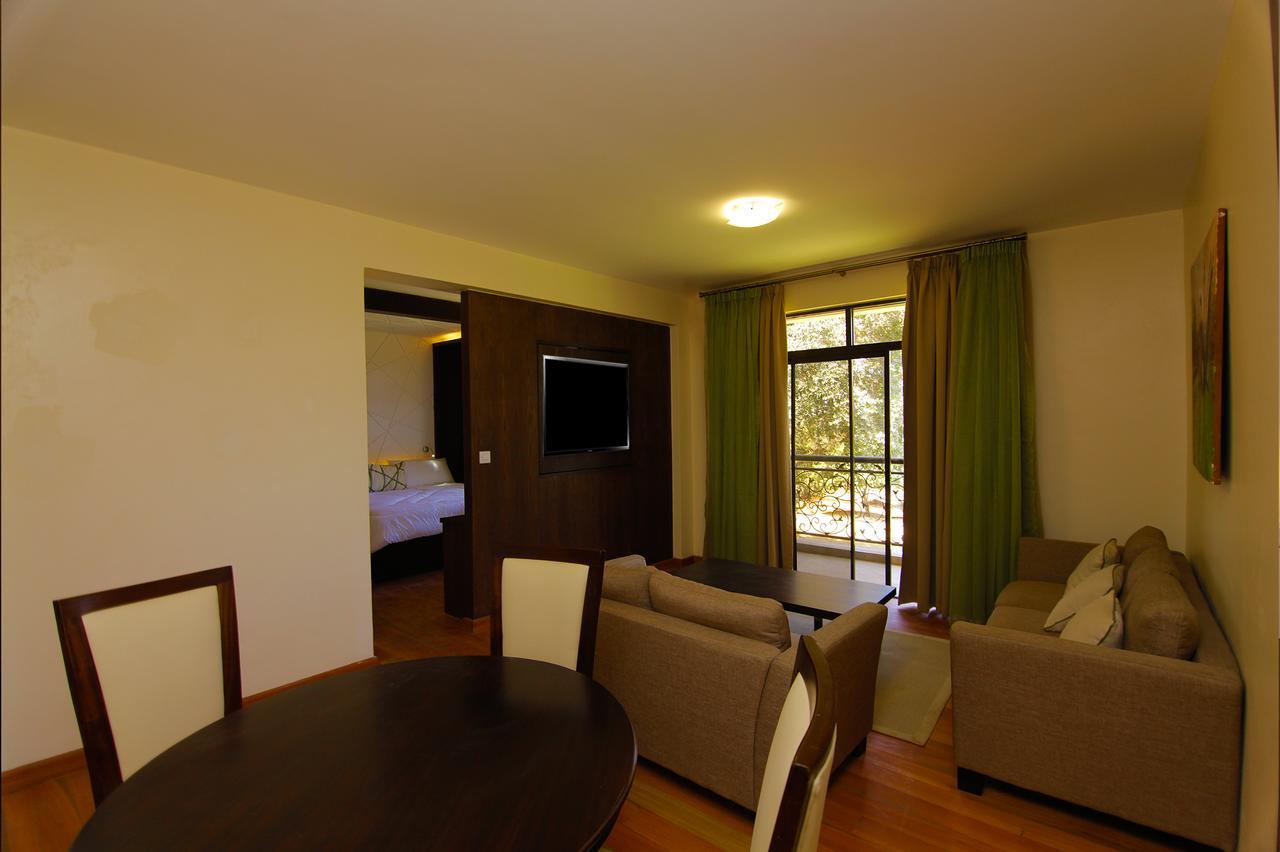 Sigona Golf Club Hotel Kikuyu Exterior foto
